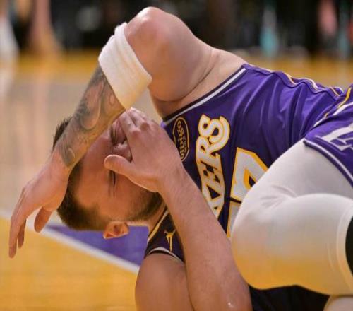 国足顺利抵,达上海,安全着陆完,平博体育官网,平博体育平台,平博体育链接,平博体育官方